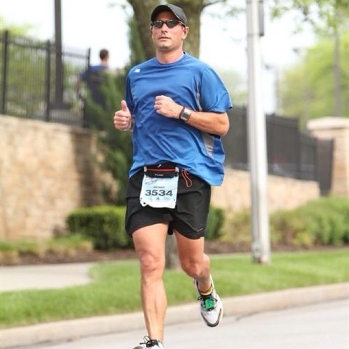 I am a KU grad, avid golfer, runner, in the carpet industry.