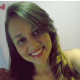 Eu sou chata, sim. Eu sou ciumenta, sim. Eu sou possessiva, sim. E tudo que é meu, é meu sim.
— Miley Cyrus.