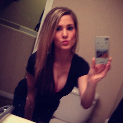 A_low1988's profile picture. 