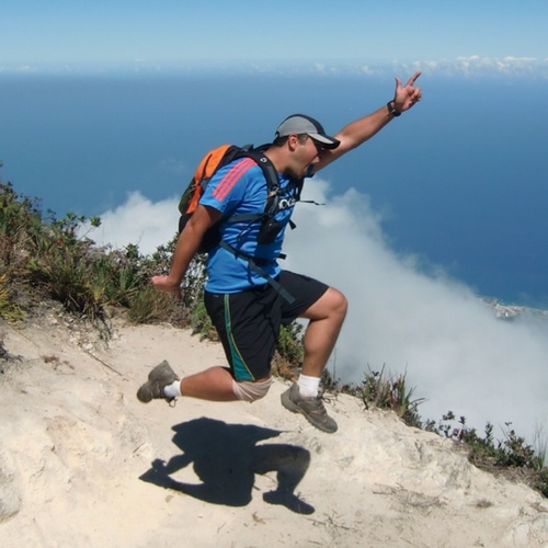 Fan de Tecnologia, videojuegos, running y la montaña!