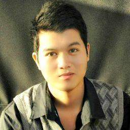 Modeling is my passion and singing is my life! I love Romesters ♥