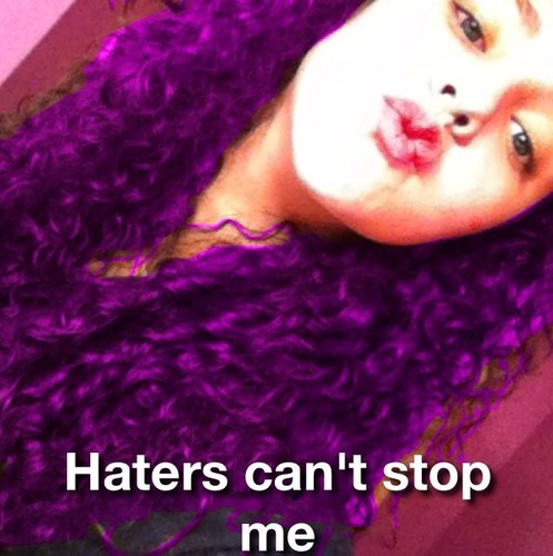 i love music and i love to sing and dance  i hate rude poeple and hate bullys STAND GRAND