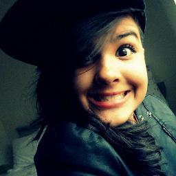 Amanda_mrqs's profile picture. Não é só ver e julgar , tem que ser pra se misturar aí vai ver que é nóis ♪