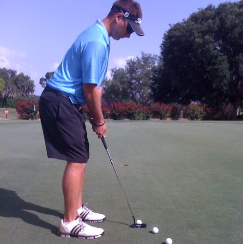 Step right up folks and see if you can outdrive the amazing golf ball, uhh,wacker guy..