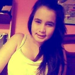 soy alegre me fastidia la gente pantallera...