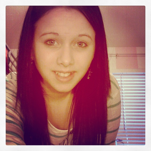 14|#Simpsonizer|I don't ever use this twitter so follow my other one @MikaylahFish-#Simpsonizer account :P or @TheMikaylahFish-Personal