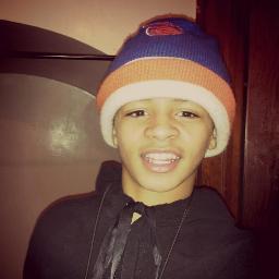 Imma bosS.!!! follow me nd ill follow back add me on Facebook(( Antonio Price))