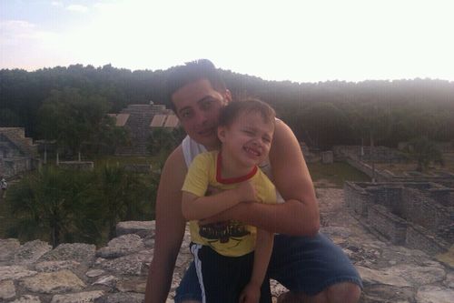 mis amores: mi esposa y mi hijo