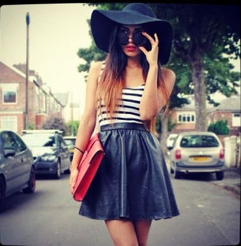 LostHeart___'s profile picture. A kuwaity girl who has so much in her heart, So I decided to let it all out