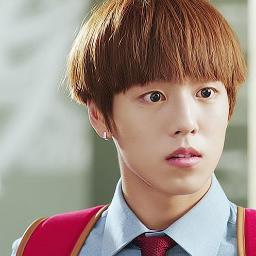 안녕 !~~ ผมคือฮยอนวูฮะ ^^ ผมพูดไม่ค่อยเก่งแต่รักหมดใจ (?) 555555 ผมใจดีมากๆเลยนะฮะ ฟอล เมนชั่นมานะ~ TT แล้วผมจะไม่ทำให้พวกคุณผิดหวังฮะ 3
