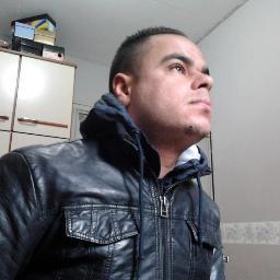 Iam a genius retarded 98% retarded 2% genius! “Australopitecus” Homo Sapiens” Homo erectus' e ainda Macaco oO    ...Pedreste,ouvinte e vertebrado o.o¬