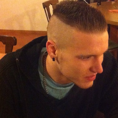 Denny9021's profile picture. 