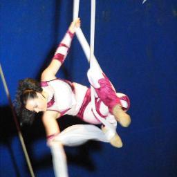 Turbo circus live. Circus performer- silks,hoop,trapeze,roller skating, magic. 🎪✨. Fitness instructor 💪💃