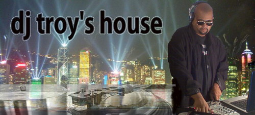 DJTroyStyles's profile picture. blind DJ and investor proud member of Ape Nation