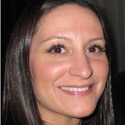 IT Marketing professional. Loves traveling, partying, sports & my crazy Dalmatian.