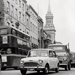 dasrehtar's profile picture. Carbooter Rummage specialist Bargain hunter Vintage geek Haggler Hyperconnected Social Media fool   London UK