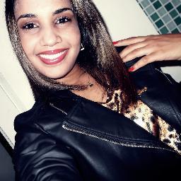 ~ amar os outros, é a unica salvação individual que conheço,. Ninguém estará perdido se der amor e as vezes receber amor em troca' (: