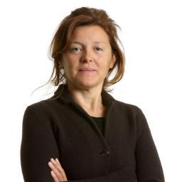 Docente di Diritto Costituzionale e candidata con Ambrosoli per ridare alla Lombardia un ruolo economico-strategico nel rispetto dei diritti delle persone.