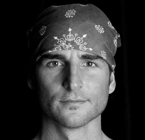 LivingFreeStyle's profile picture. Holistic Personal Trainer and Lifestyle Coach.  Specializing in body weight exercise, Thai kickboxing, Yoga, Qi Gong and guided meditation.