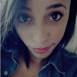 vivemos em uma sociedade de rótulos, onde pessoas te julgam e criticam sem ao menos antes conhecer, ou saber oque se passa. http://t.co/WehmiehU6D