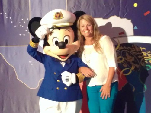 Disney Vacation Planner Extraordinaire! Wanted Busy Parents seeking the Best Disney Luxury Travel. Less Overwhelm-More MAGIC! melissa@crazyimaginationtravel.com