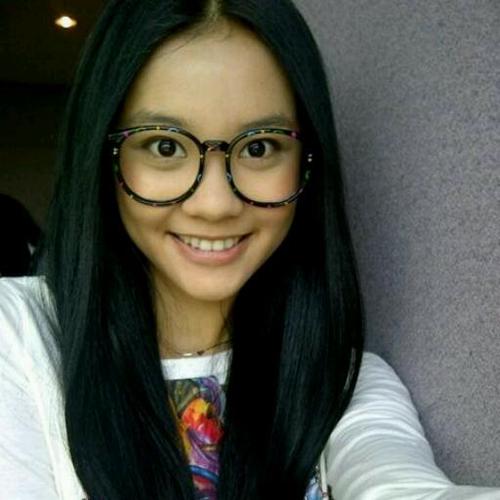we are Cleovers|keep support Cleo Patra Djapri|have fun and smile support Cleo.