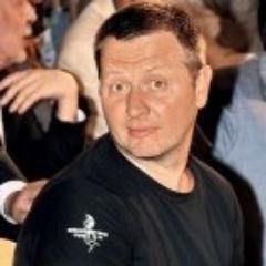 Актёр театра и кино
http://t.co/MOSt8uYBoM
