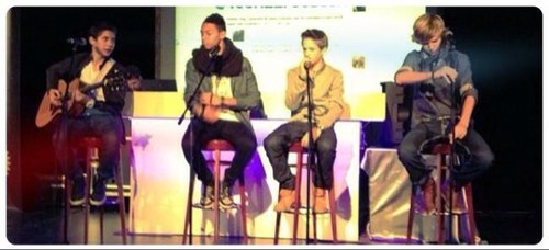 _mainstreetluf's profile picture. @tweetmainstreet is de beste ♥| volg me als je een mainiac bent | als je fb wilt vraag het | eens een mainiac altijd een mainiac♥ | mainstreet/mainiac LOVEEE