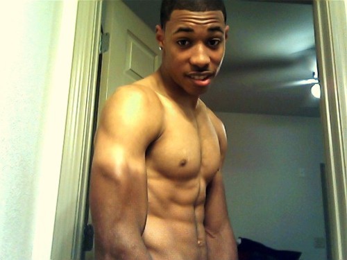 LucianoHermano_'s profile picture. * 18+ | Producer |  Wifey Kim Kardashian