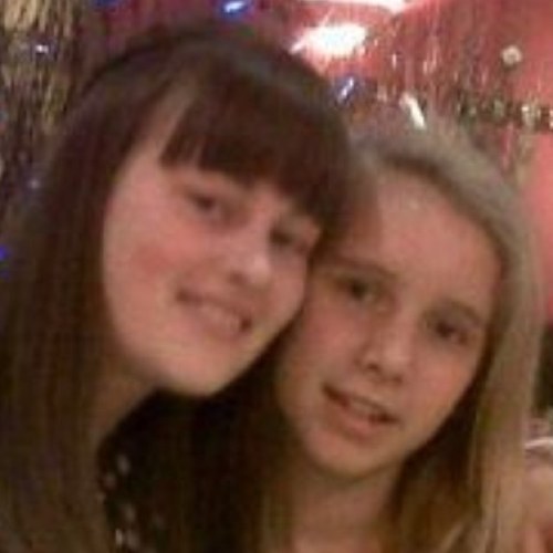 carlaboustead19's profile picture. 