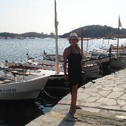 Leona70549466's profile picture. vive y disfruta el momento, presente significa regalo .