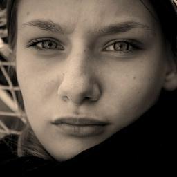 omararina's profile picture. 