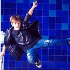 Primer Fans club dedicado a Reed Deming cantante/músico de 13 años. Participante de The X Factor 2012.El éxito no te hace feliz, la felicidad te hará exitoso.