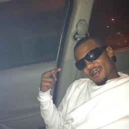 MayesBitch's profile picture. Fuck Bitches Get Money!