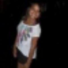 Mααiis umα em um milhão,
que não lhe deve sαtisfαção,
que não precisα dα suα rejeição,
muito menos dα suα αprovαção ! *
