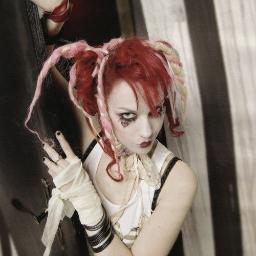 I serve as one of the carnies in The Devil's Carnival //I usually like Black Metal, Gothic things and horror  things too!!! im not realted to Emilie Autumn