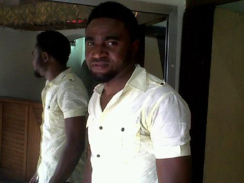 I don't join the queue, I form one! I make mistakez...yez, datz part of being human! You don't lyke me, no qualmz...u'ld soon do! #TeamAKS #TeamChelsea. OneLove