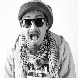 sionroots's profile picture. Cantante y compositor de la ciudad de Antofagasta, norte de Chile. Su música compone Reggae con mezcla de Ritmos Jamaicanos, HipHop y Ska