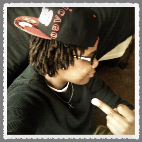 23. lesbian. independent. real laid back. dnt hv time for the bullshit so kick rocks. instagram@dread_kidd. kik@dreadkidd