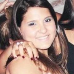 -  Não paga minhas contas, não resolve os meus problemas, não vive minha vida, não sabe de nada então não tem direito de criticar. !! =)
