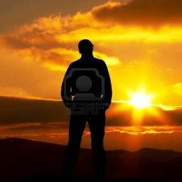 Otro mae mas twiteando vainas. Pura Vida. Objetivo: Hacer de Twitter un espacio tico y que tengamos tendencias ticas ;)