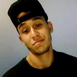 Sem desandar, sem humilhar ninguém, é assim que eu quero ser, sim, uma pessoa melhor. Não melhor do que ninguém, mas o melhor que eu puder ser.