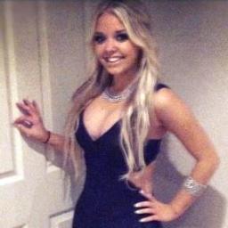 Alisha_Bombay's profile picture. NYC girl in India. Crickety, Curious, Queer, Outspoken, Internet douchebag squatter