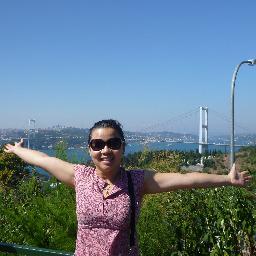 Expressive person with the gift of the gab. Lover of travel, food, art & cultural.  Sales & Marketing Professional