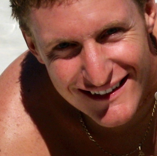 YanBussiere's profile picture. 