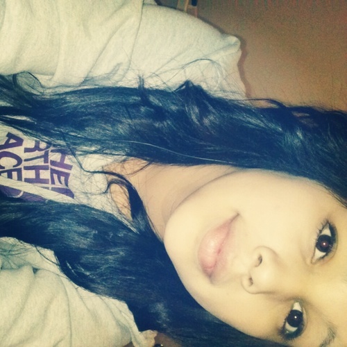 cree mckaay (y) canadian.  smoke that liquor, drink that kush :*          follow me i follow back :)