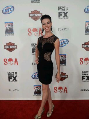 Tapping in to my female point of view on MMA, the world of fighting, and how to be a hot, kick-ass chick in this world of dudes!