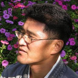 aaats1117's profile picture. [동동시장] - (동해로 가는 동행 詩 같은 장터) 대표이자 자연을 사랑하고 닮으려는 새벽 안택상 시인의 살아가는 이야기를 통하여 삶에 지쳐가는 우리네 민초들의 애환을 위로하며 더불어 살아가는 세상이야기를 풀어가는 사랑방으로 누구나 머물러 편히 쉬어가는  문턱 없는 공간입니다. ^^