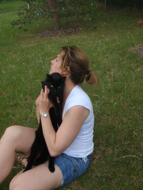 InFieldResearch's profile picture. 