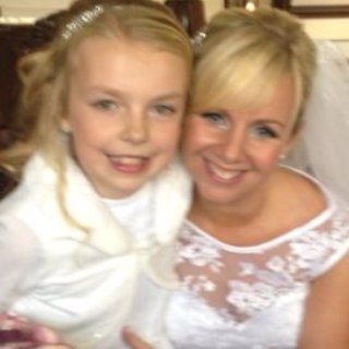 Wife, Mummy, Lover of life, YOGA, BodyCombat & Dancing on Ice Work for #lenovo - my tweets are my own